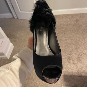 Black Peep-Toe Women's Shoes